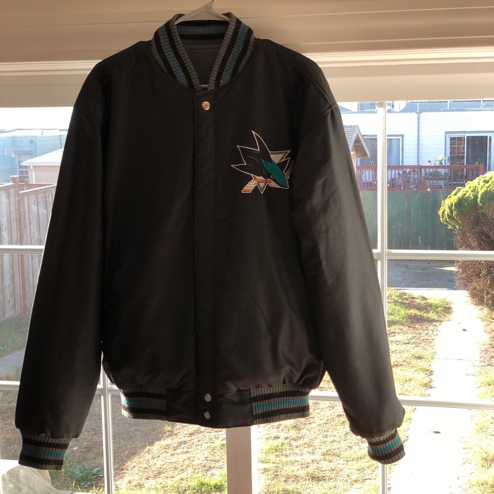 Reversible San Jose Sharks jacket & Brent Burns jersey